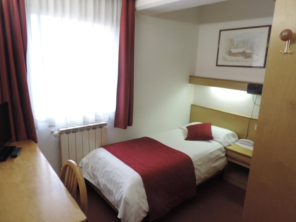Grand Hotel Miramonti Tonalepass Zimmer foto